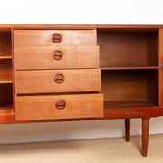 Enfilade Danoise en teck modèle 42 par Harry Østergaard/Randers Mobelfabrik