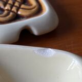 Vintage mustard pepper shaker