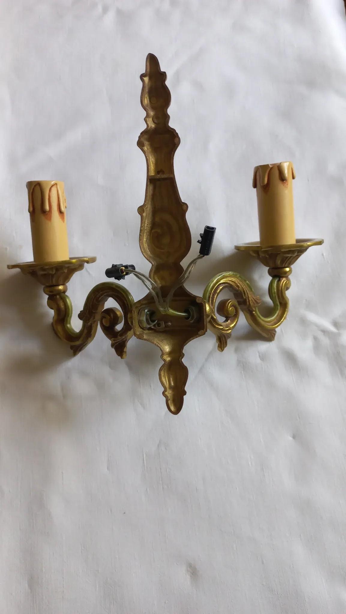 Lot de deux appliques murales