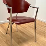 Suite of 8 designer leather chairs