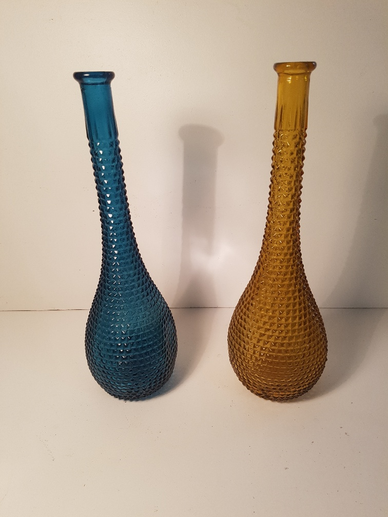 2 glass bottles Italy