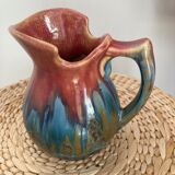 Pitcher Pierrefonds iridescences and singular shape