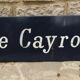 Plaque signalisation vintage bleu Le Cayrou