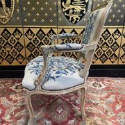 Suite of 4 Louis XV style convertible armchairs