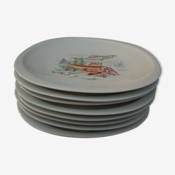 8 fish plates in Sologne porcelain 23 X 23 cm