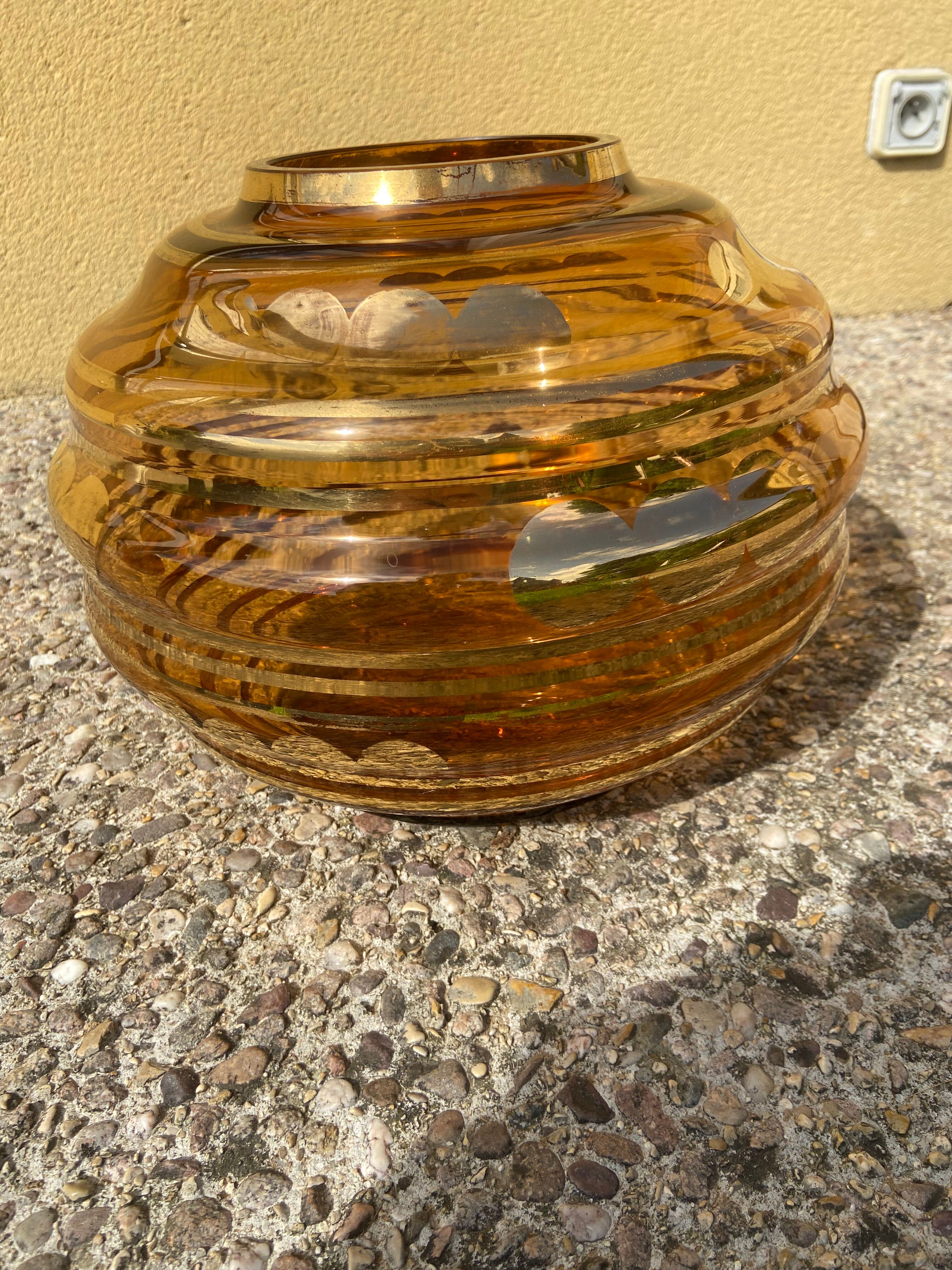 Large Art Deco round vase in amber glass signed Fains, circa 1930.