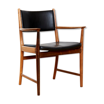 Mid-Century Chair by Kai Lyngfeldt Larsen for Soren Willadsen