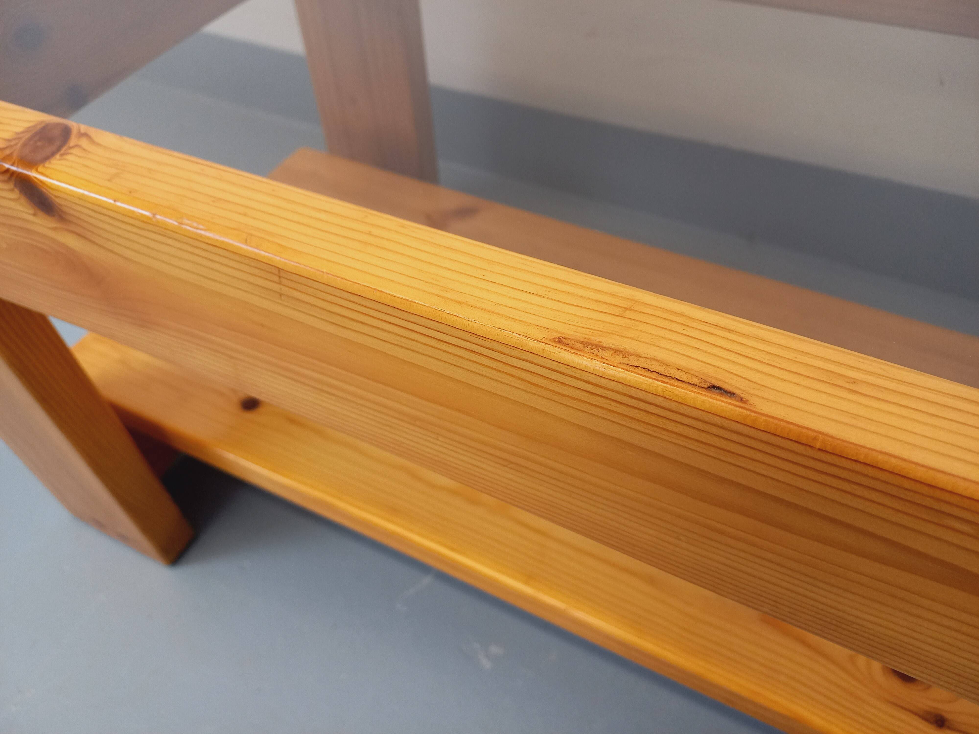 Table basse vintage en pin et verre fumé des années 70 80