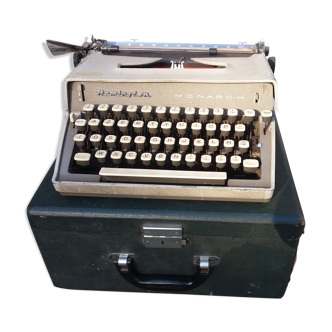Typewriter Remington portable, Monarch in box Underwood