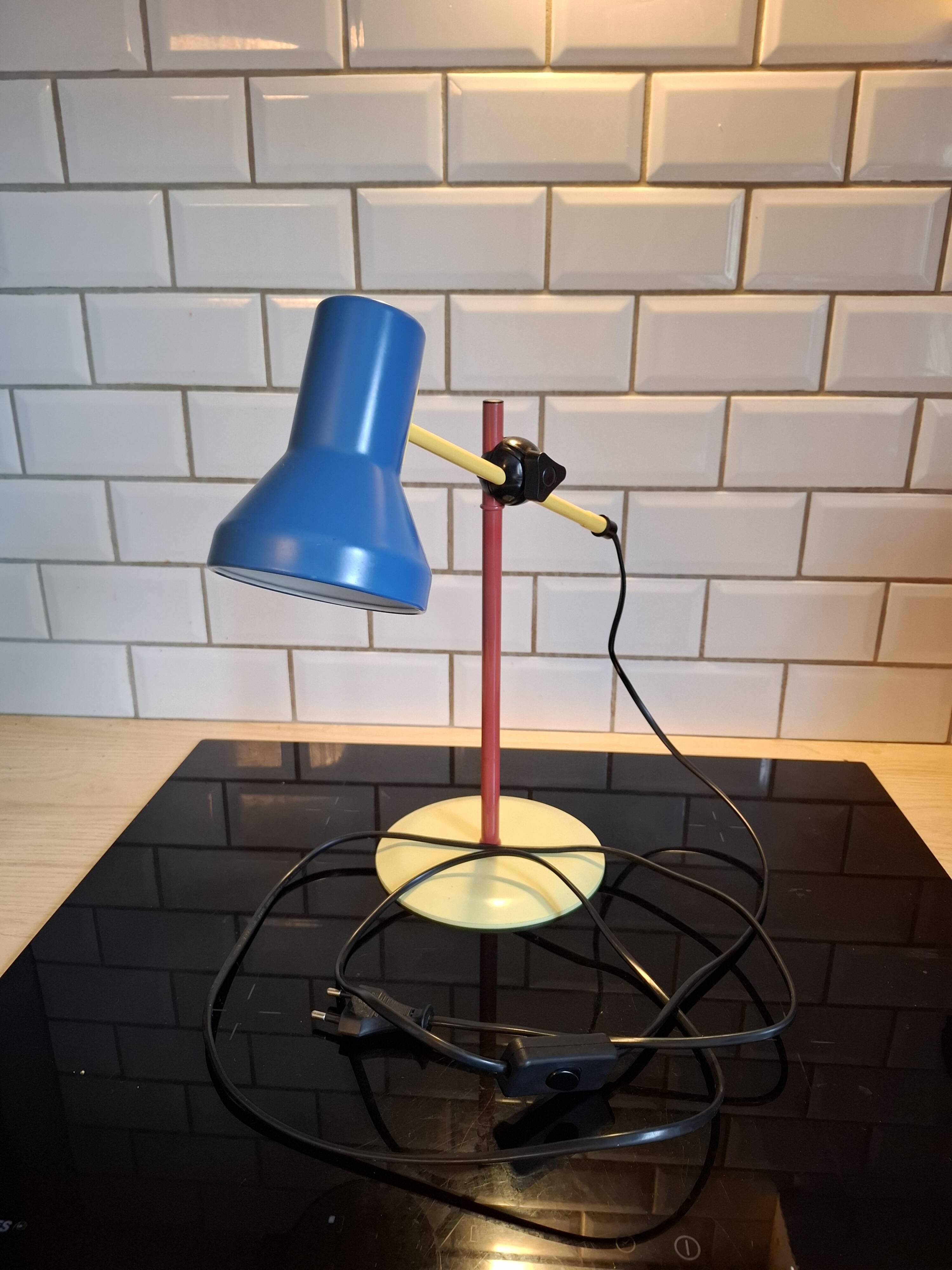 Lampe style Memphis