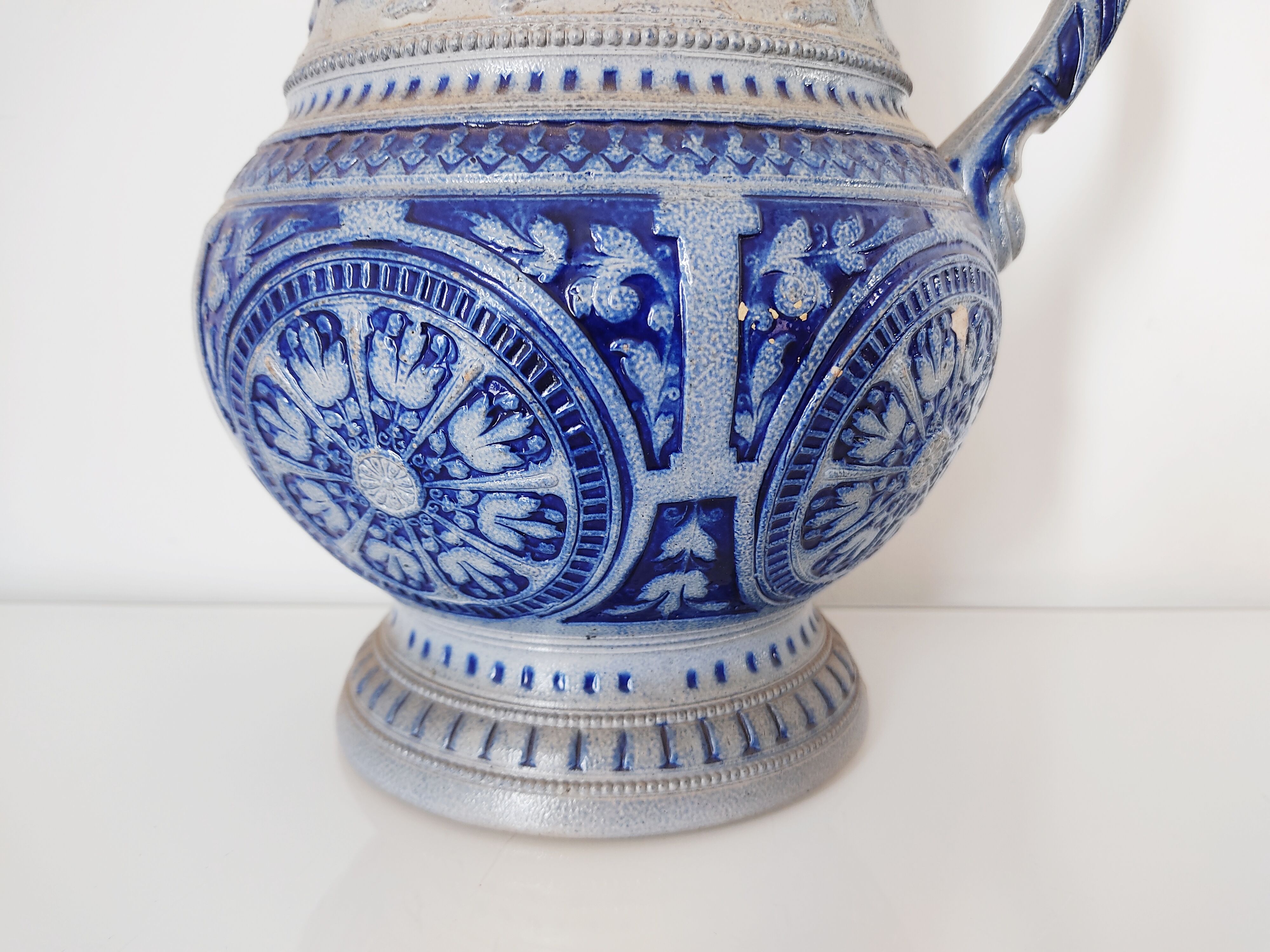 German sandstone jug decoration medieval kings