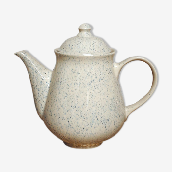 Large format ceramic teapot