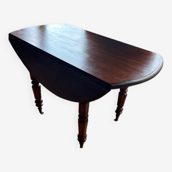 Round table solid mahogany