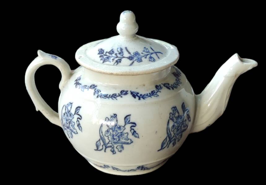 Old small Saint Uze teapot