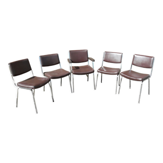 Set de 4 chaises et 1 fauteuil en simili et métal chromé 1970
