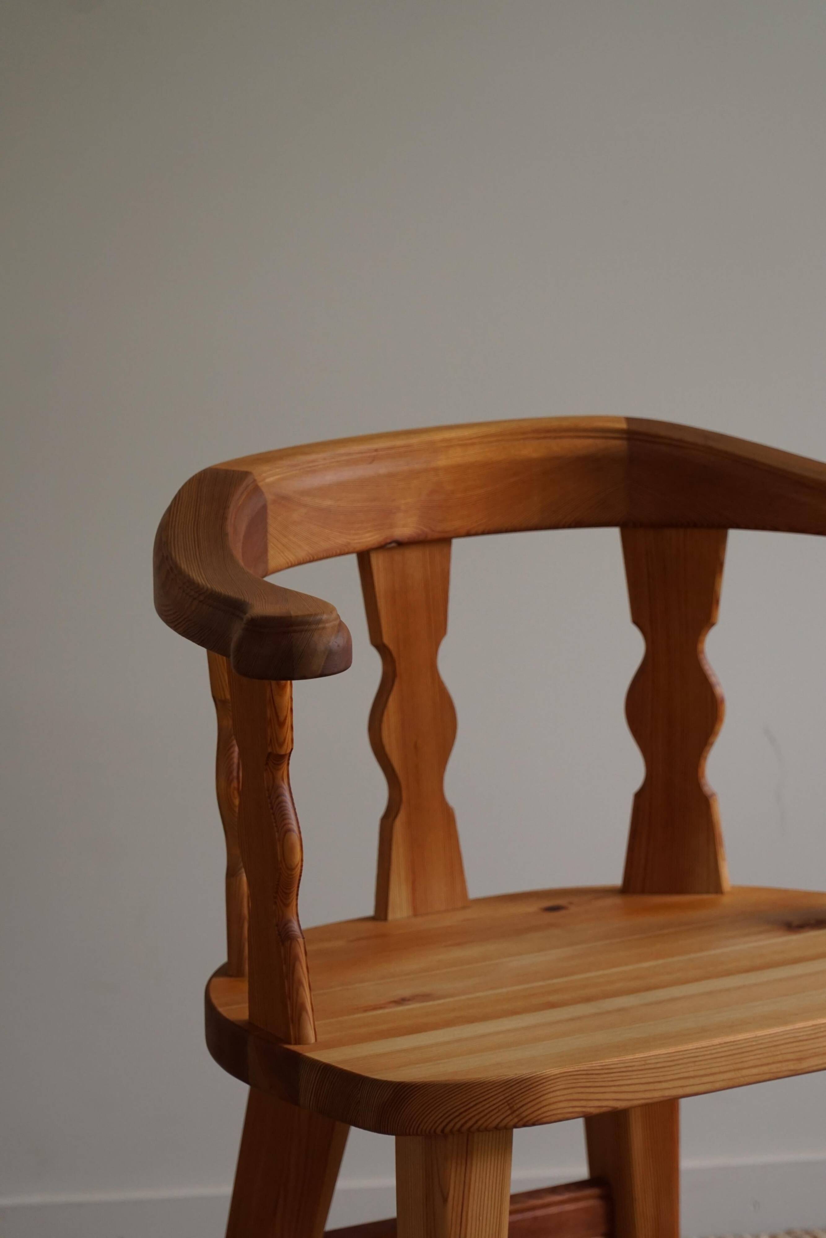 Set of 4 modern Norwegian armchairs by Krogenæs, solid pine, 1950s.