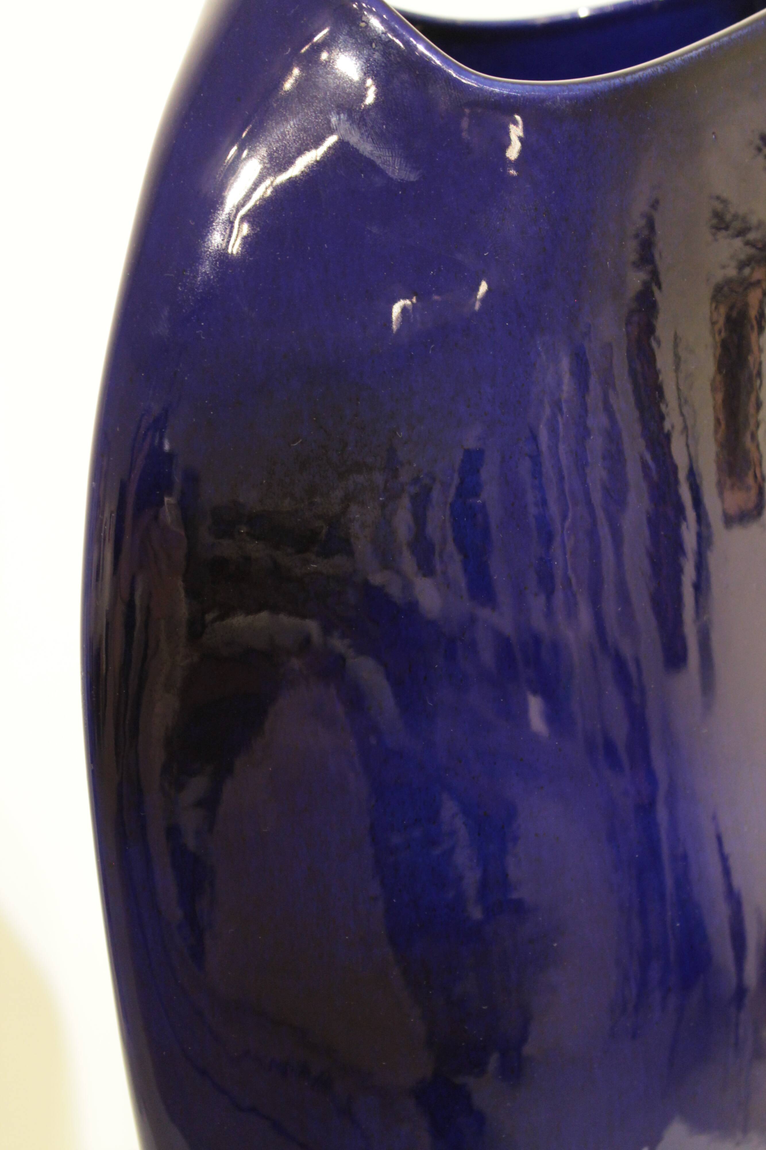 Important blue glazed ceramic vase signed by Max Idlasflag