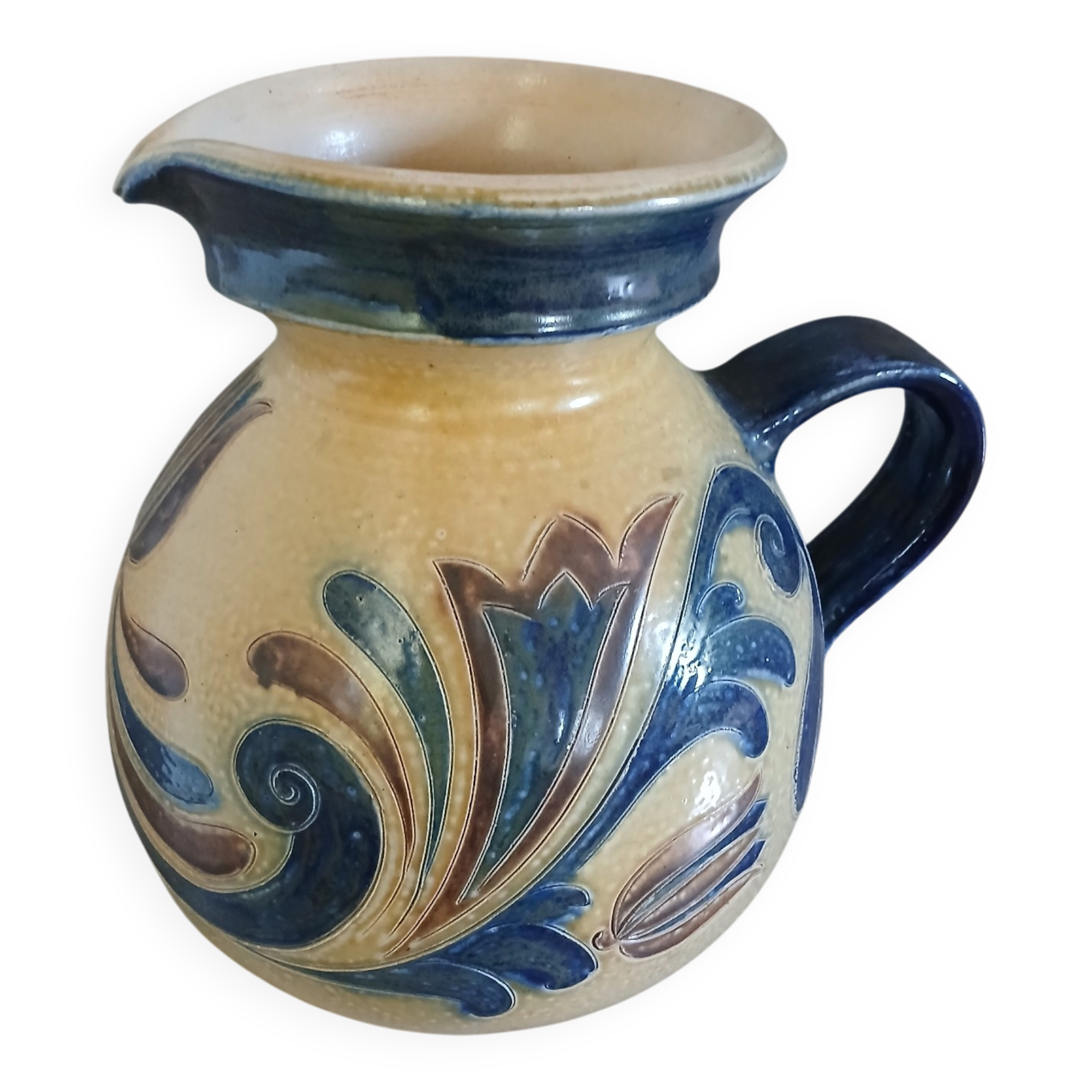 Large jug in handmade pottery