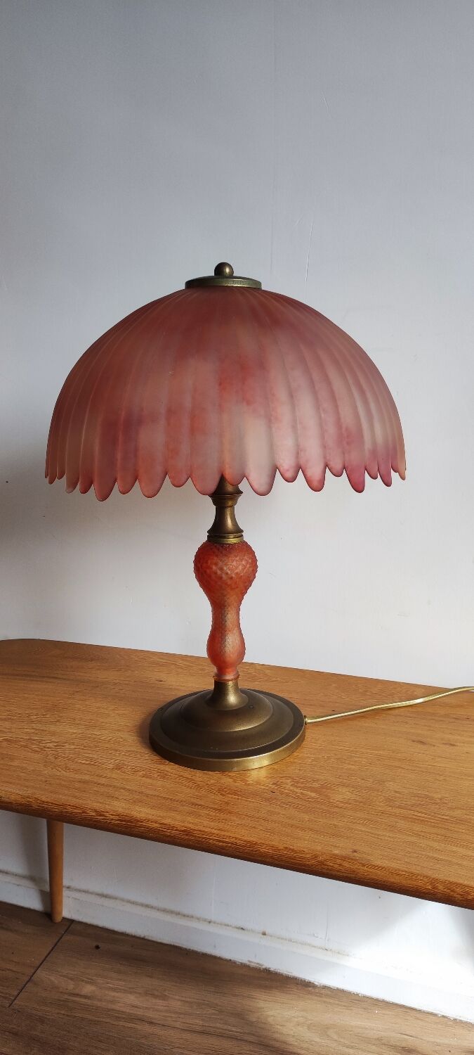 Kaelle lamp in glass paste and brass.