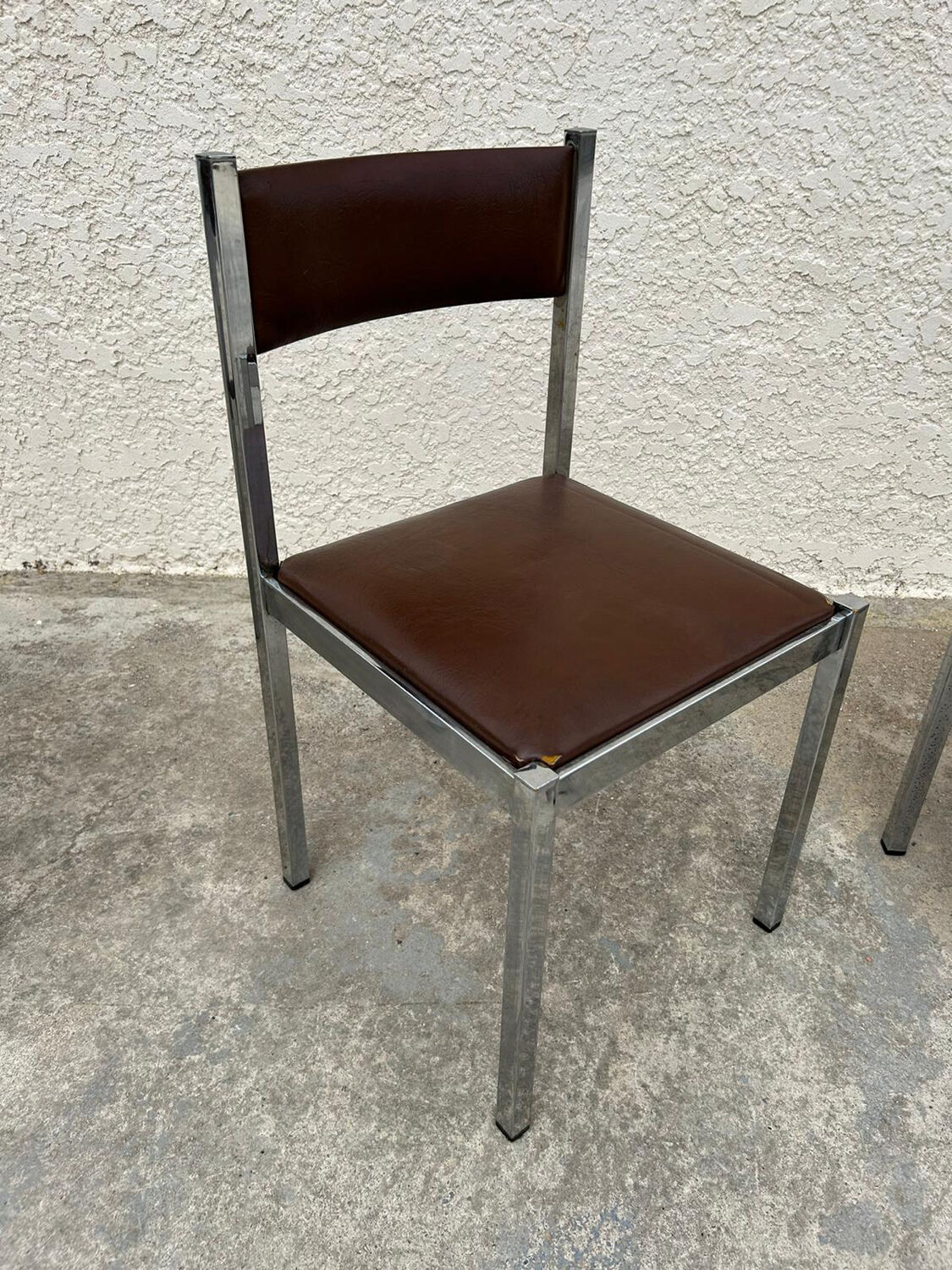 4 vintage leather/iron chairs