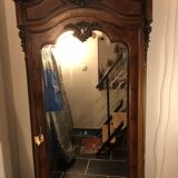 For sale 1 door wardrobe with beveled glass