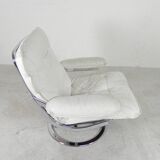 Leolux armchair, swivel chair with white leather upholstery, 1960s