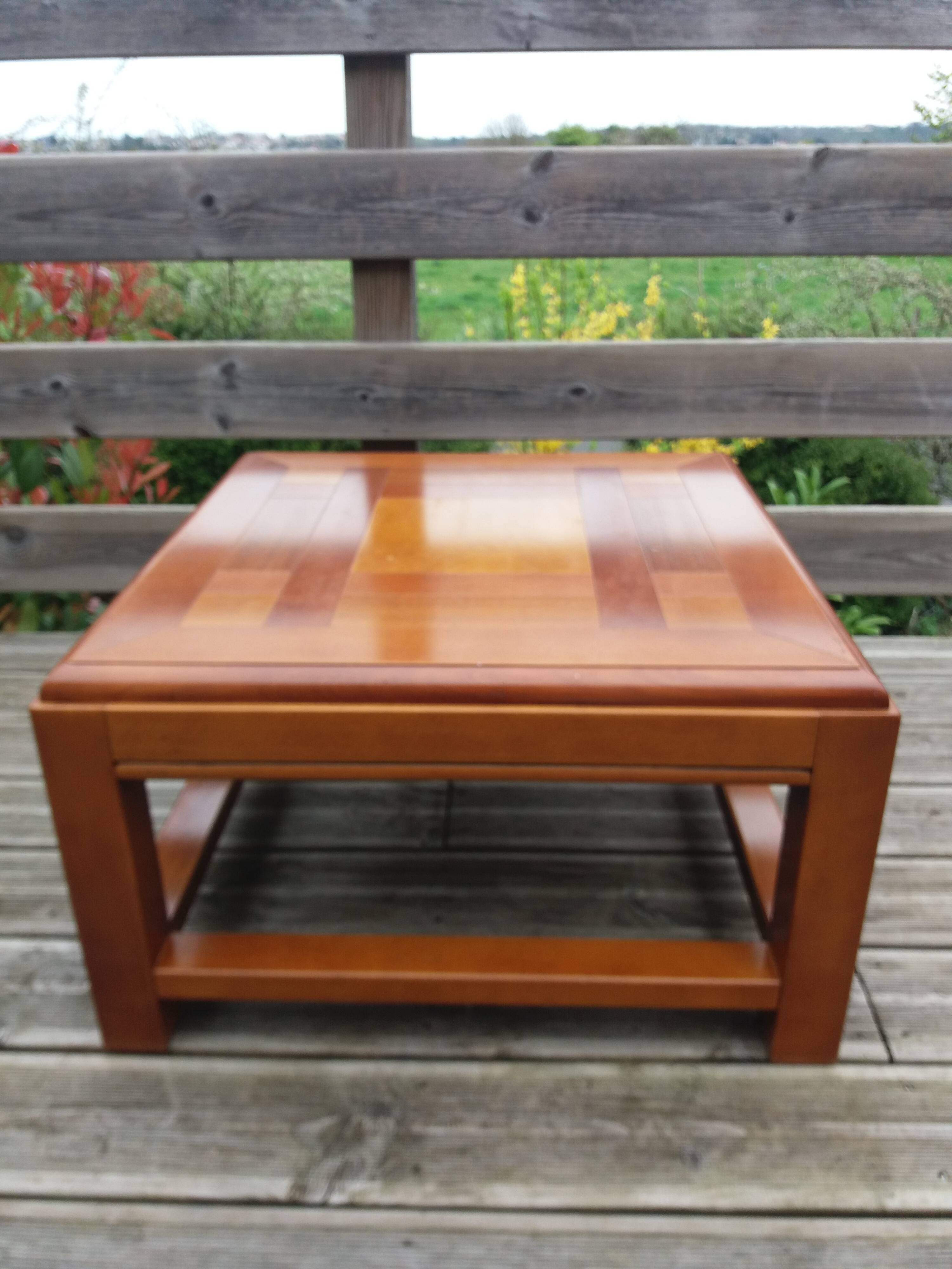 Square coffee table
