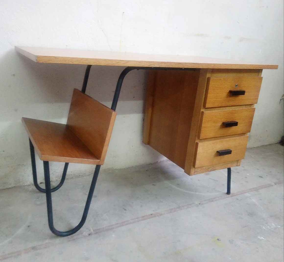 Desk
