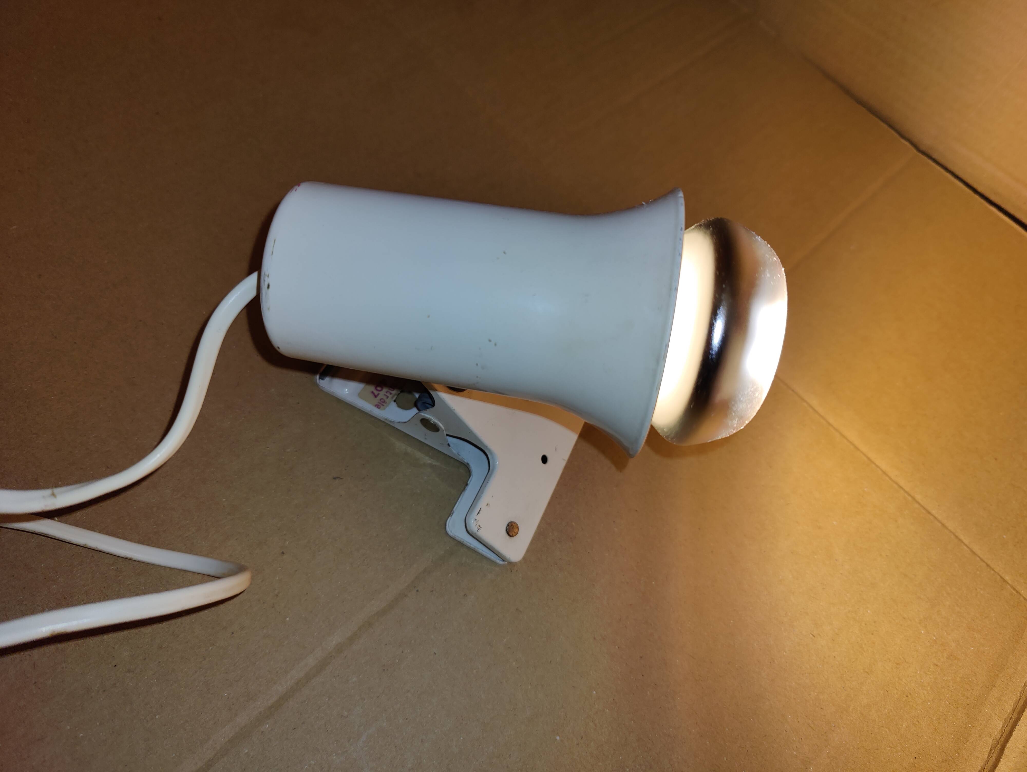 Vintage white clip-on spotlight lamp Lita