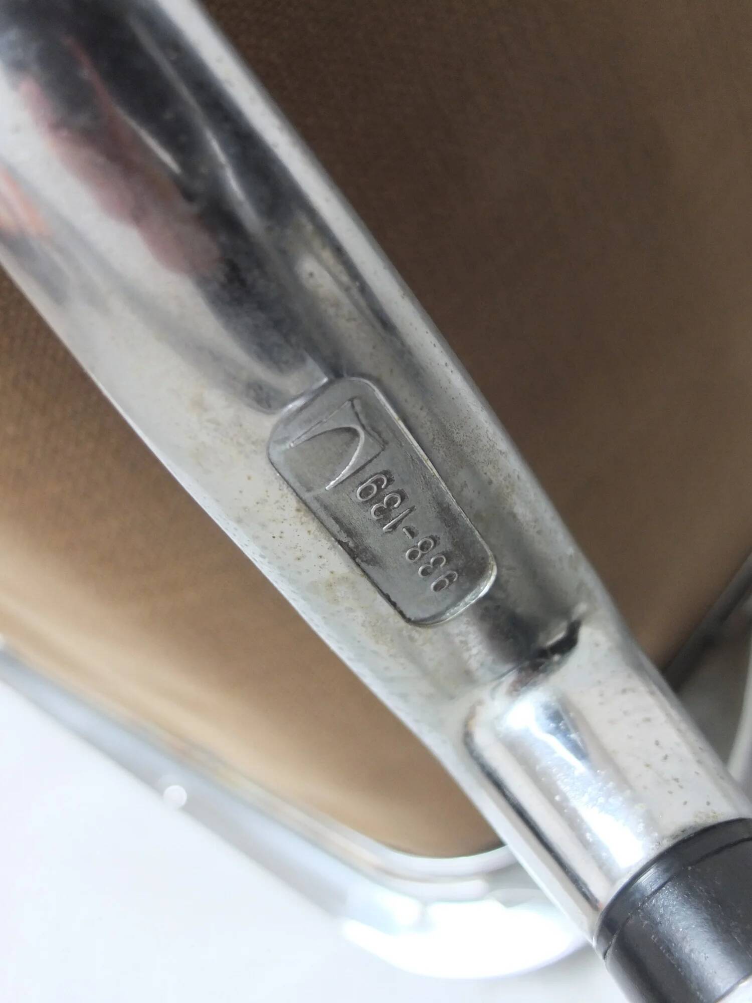 Early pair of Eames 'EA216' swivel lounge chairs by Herman Miller, 1960s