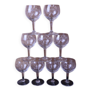 Set de 9 verres à vin blanc ballon gravé fleurs vintage