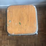 Laboratory stool