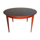 Expandable teak round table
