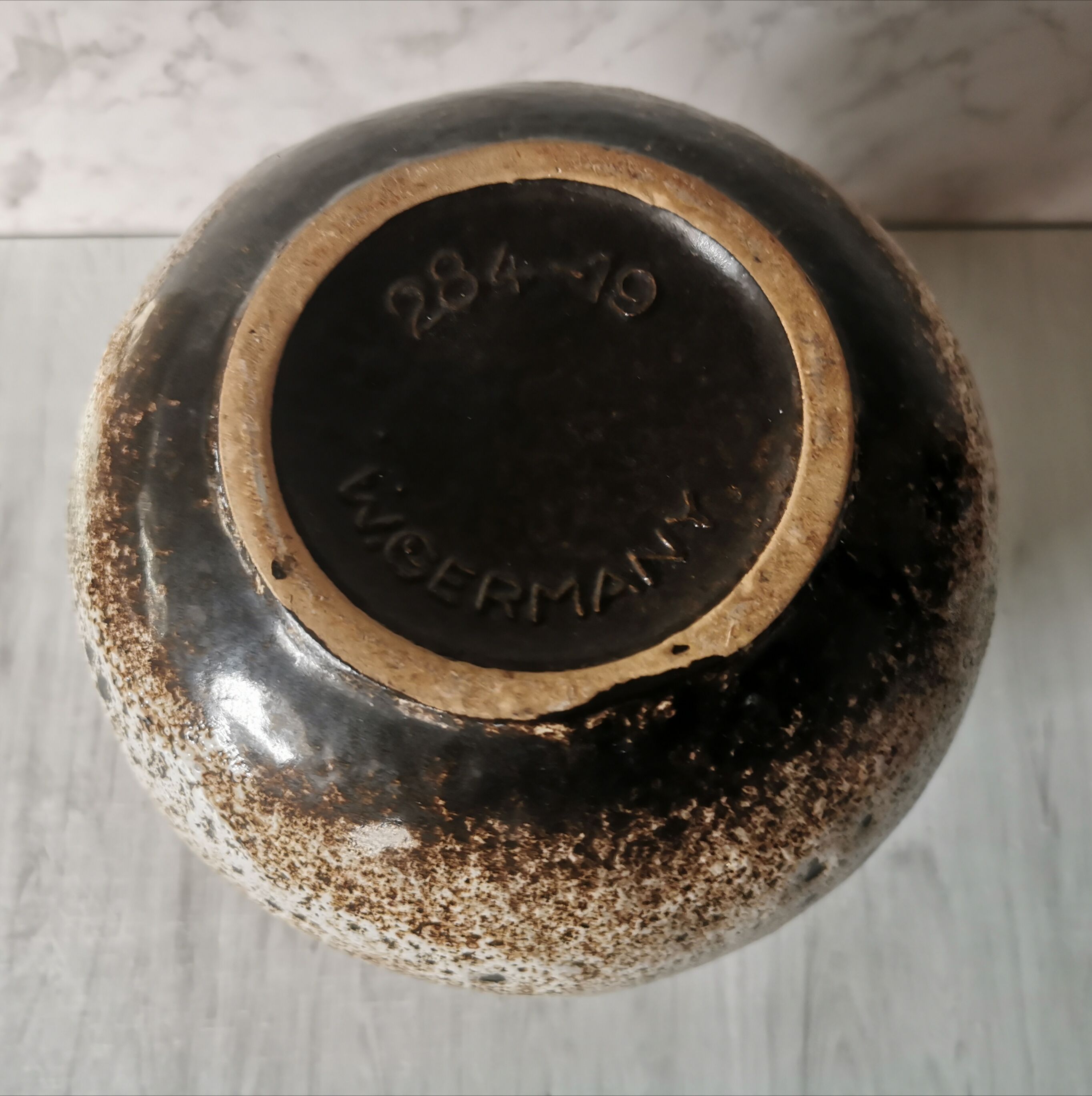 Vase ball fat lava Sheurich 284-19