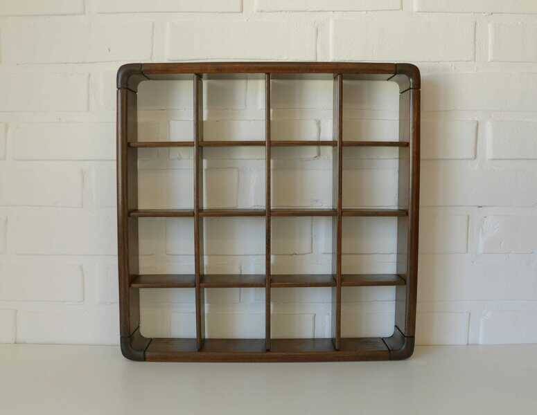 Vintage wooden wall knick knack shelf / shadow box / Gianfranco Frattini