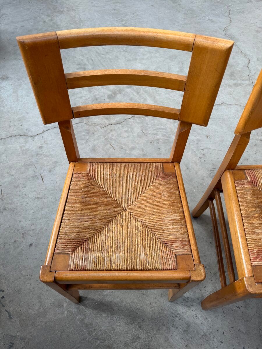 Suite de 4 chaises Pierre Cruege