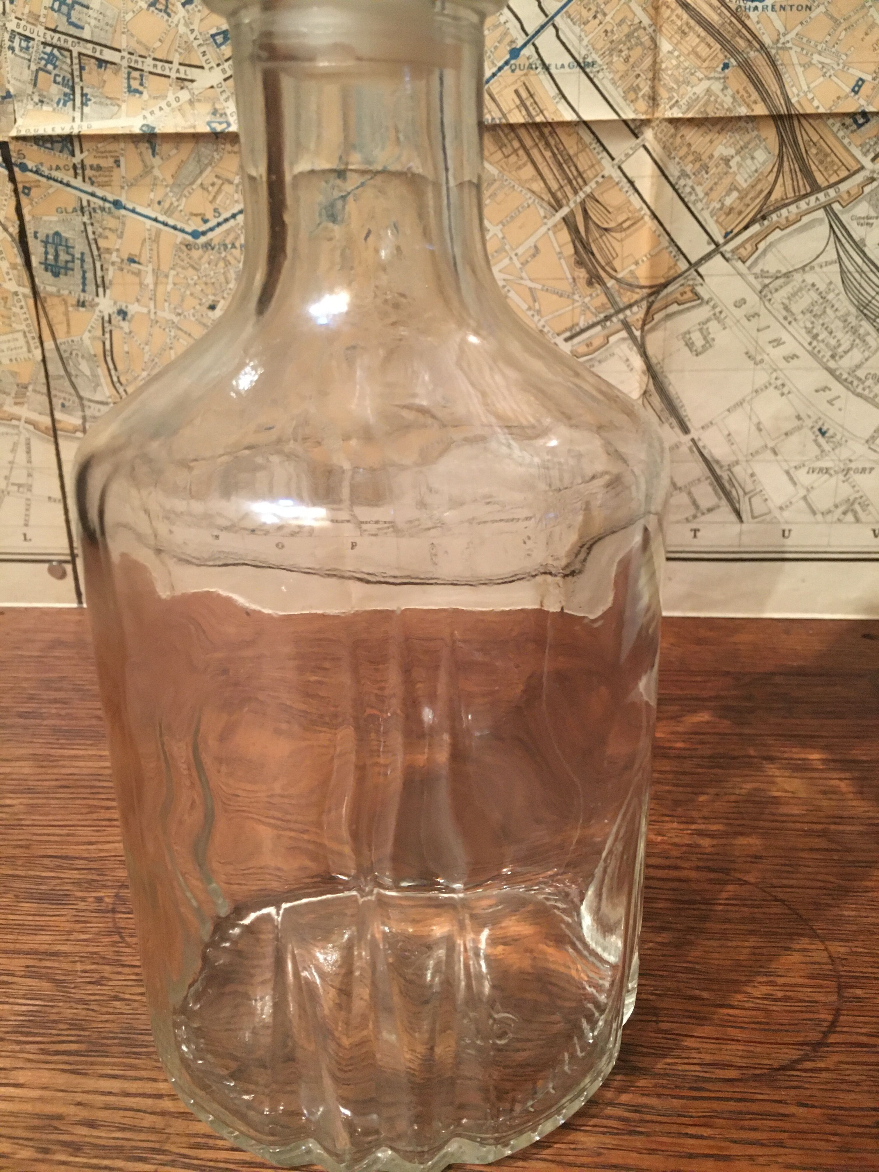 Carafe and liqueur cork