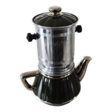 Old coffee maker sultana in green porcelain