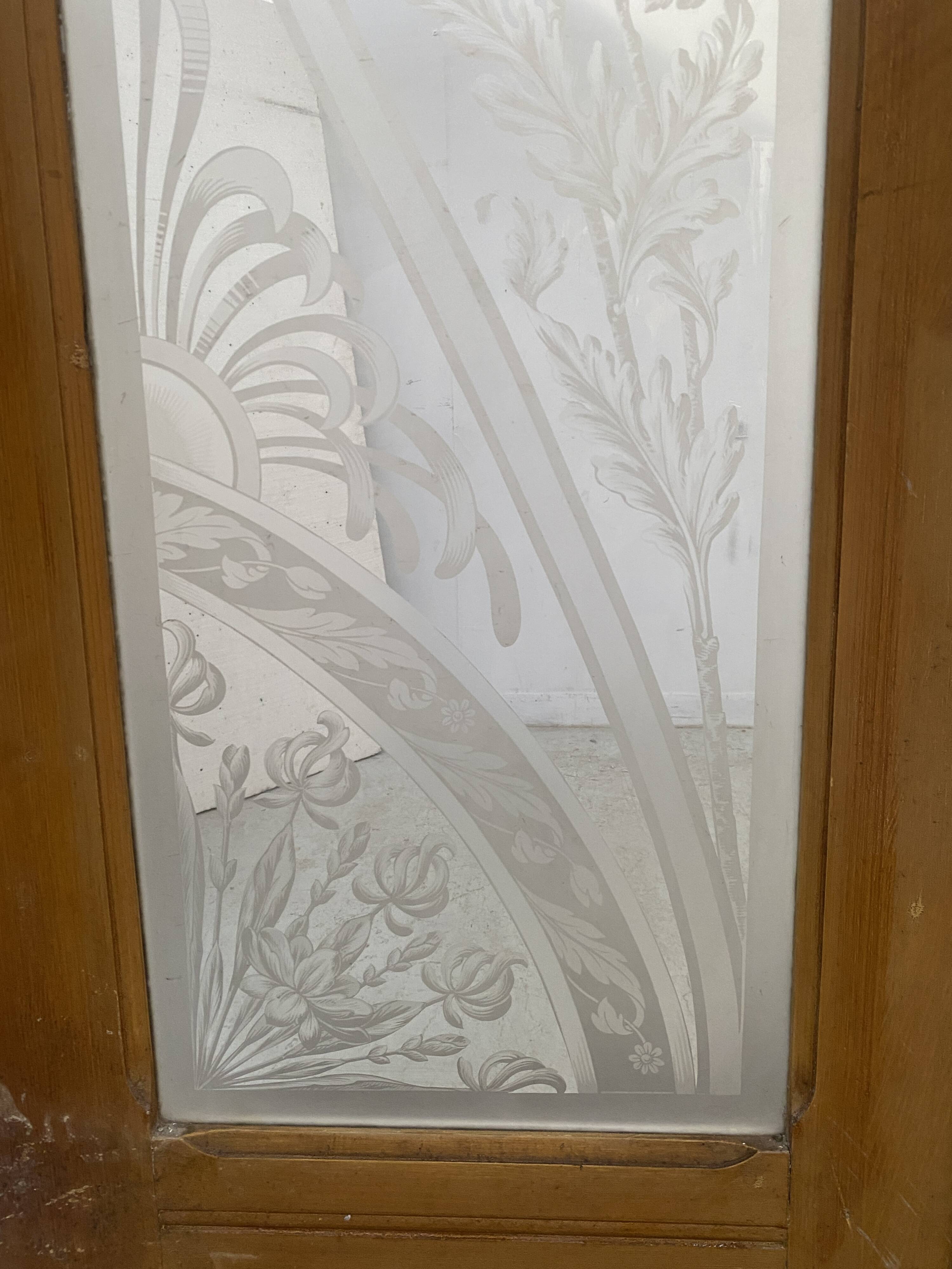 Double dividing door in wood and etched glass, 20th century