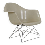 Rare Herman Miller / Charles & Ray Eames “LAR” fiberglass armchair on “Cat’s Cradle Base” / 1950s-1960s