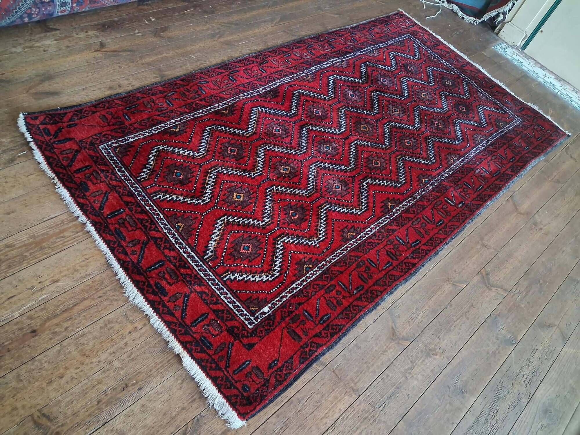 Handmade Belouch Persian rug 213x116cm