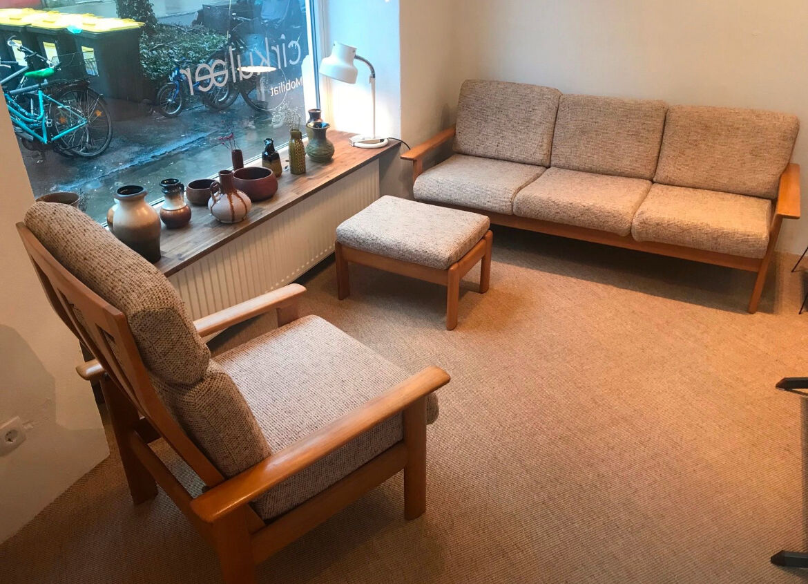 Relax armchair Scandinavian style chaise longue in wood and wool