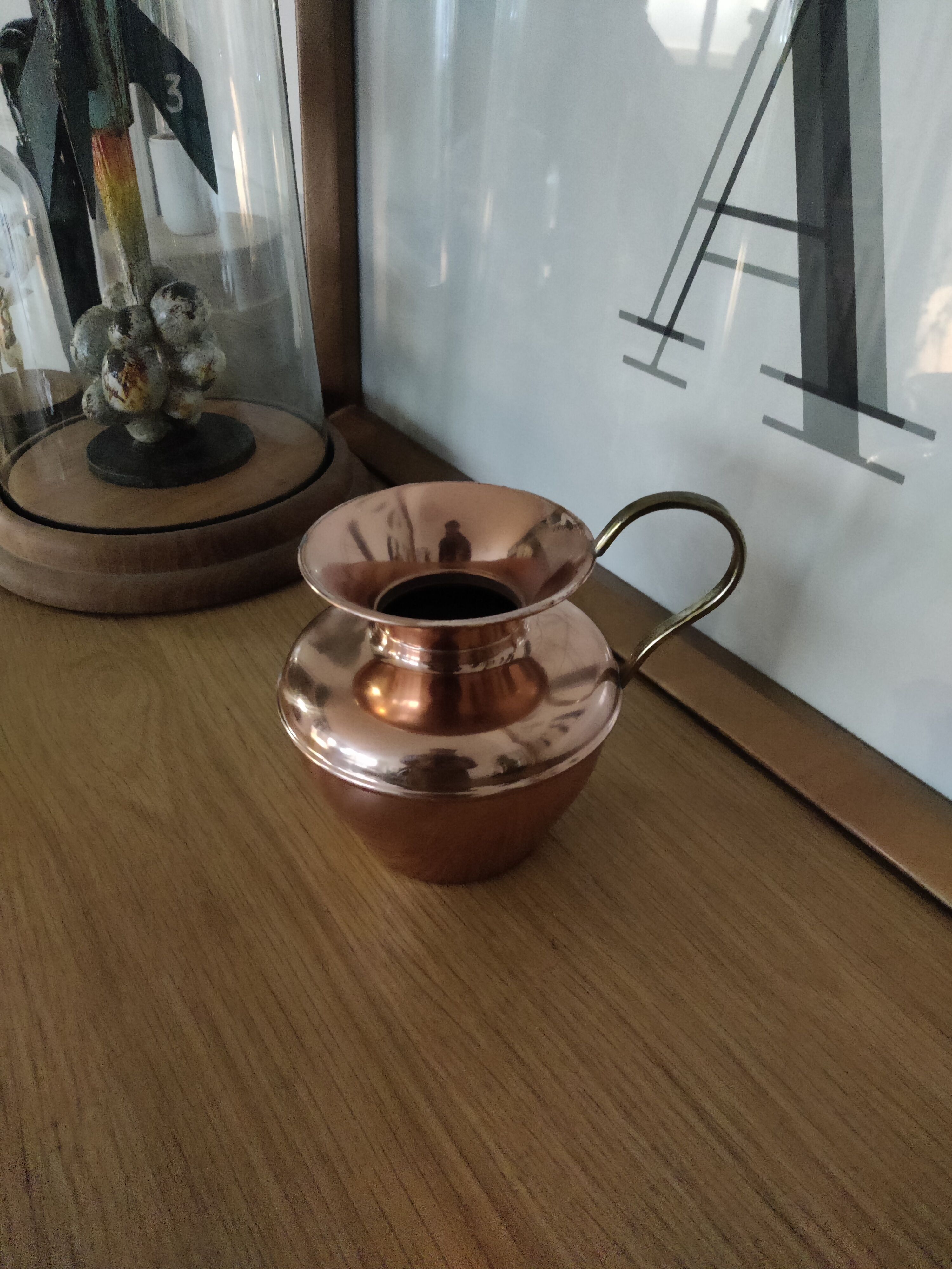 Vase en cuivre