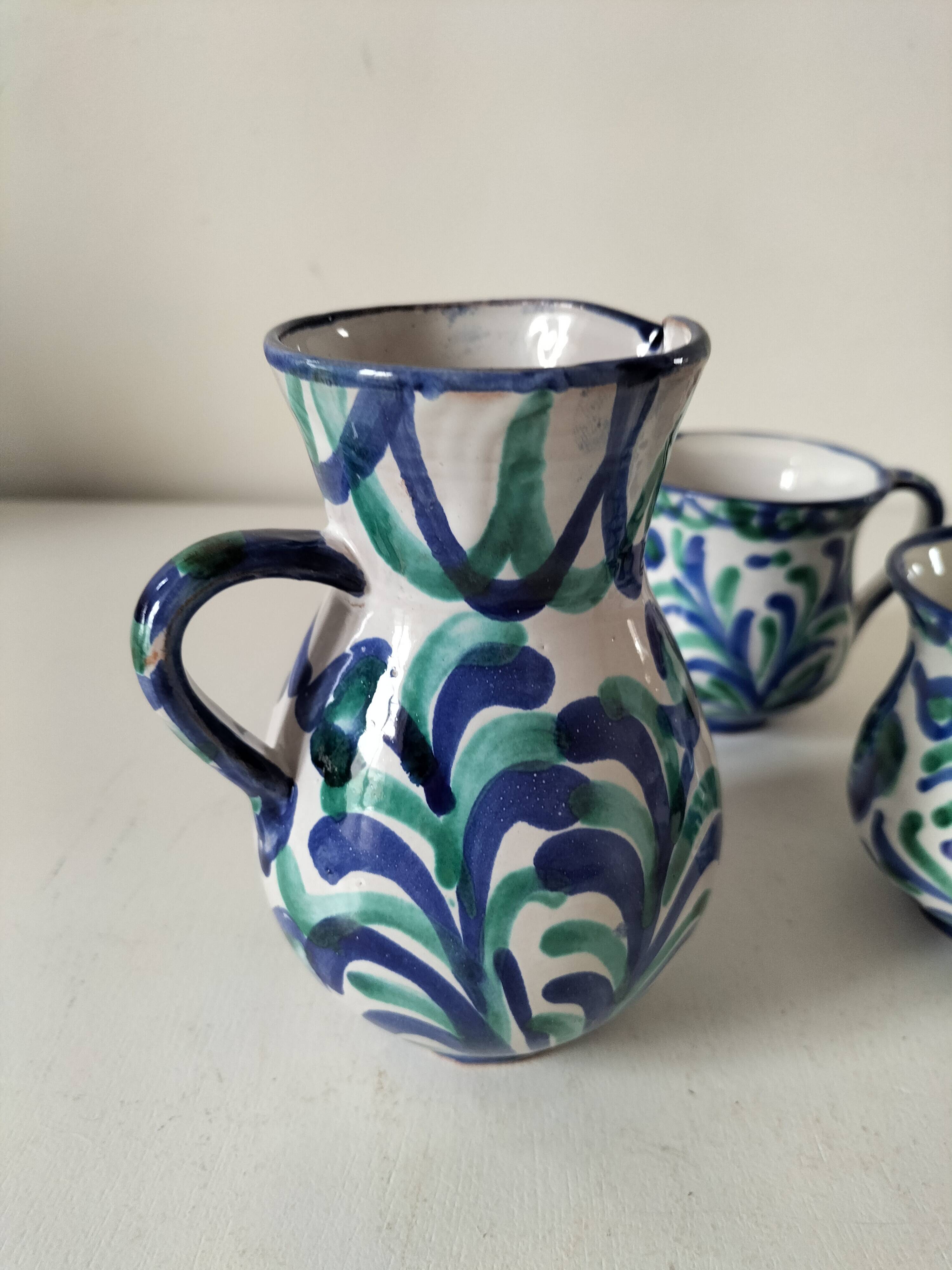 Fajalauza earthenware set, Granada (Spain)