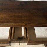 Walnut country sideboard, very beautiful piece of furniture in excellent condition