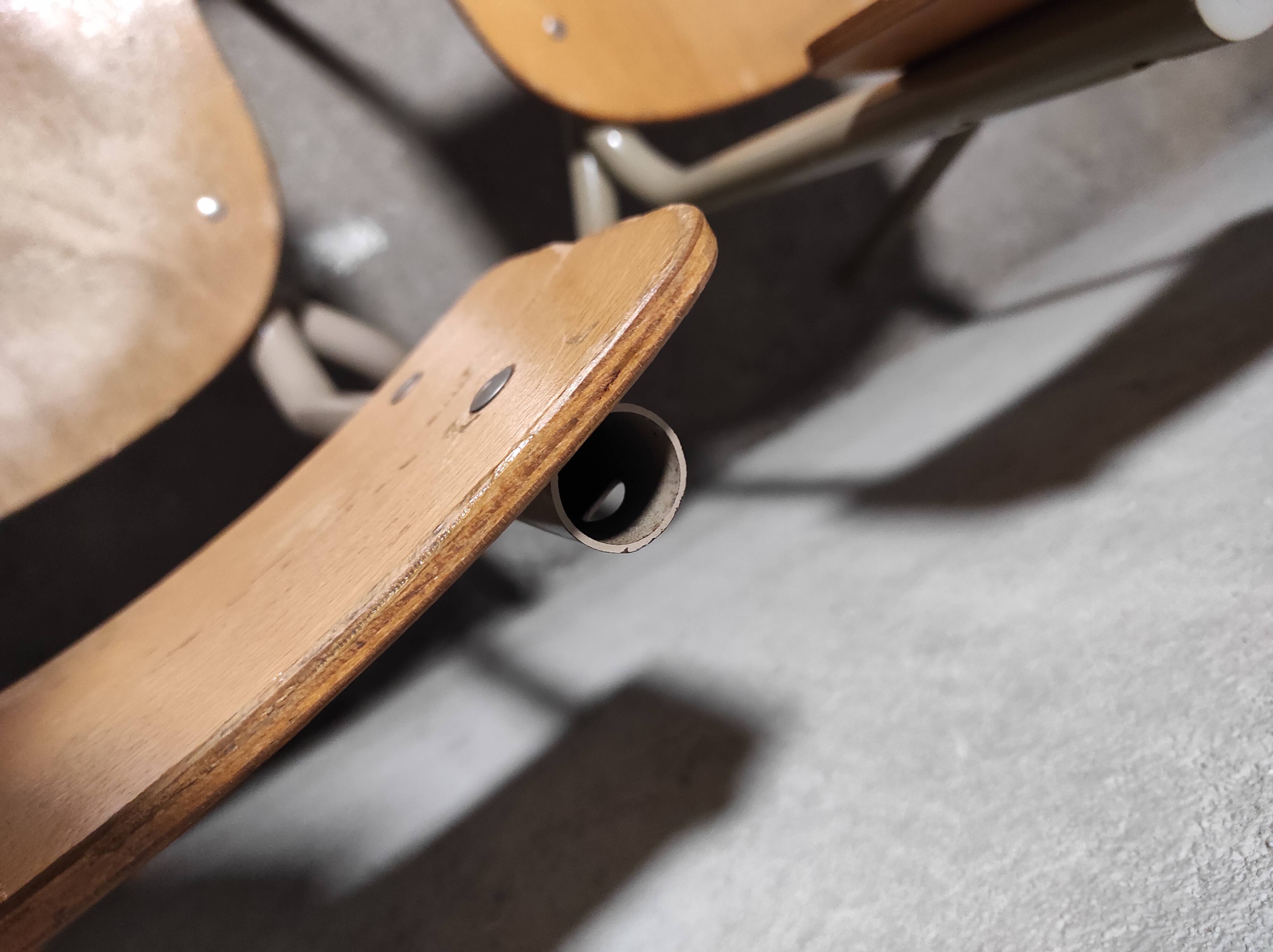 Lot of 6 school chairs