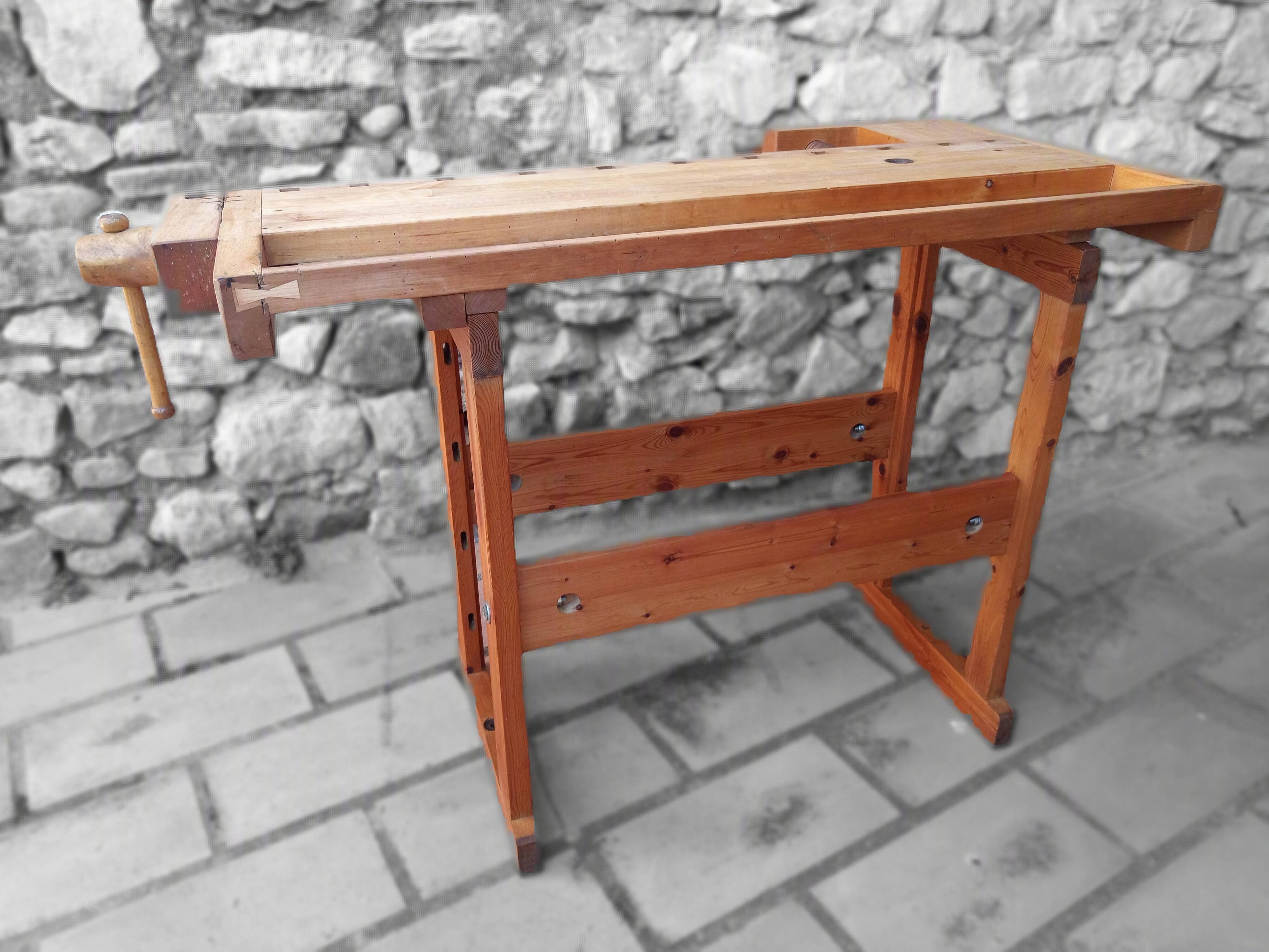 Console - table from the Swedish brand Sjöberg - length 135cm