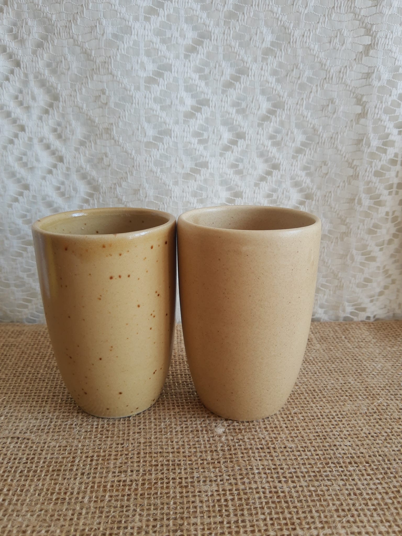 Set of 2 timpani, sandstone glasses