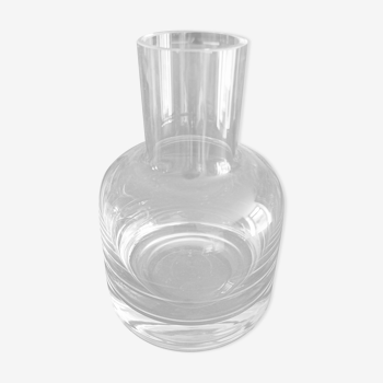 Small wine decanter with a big bottom