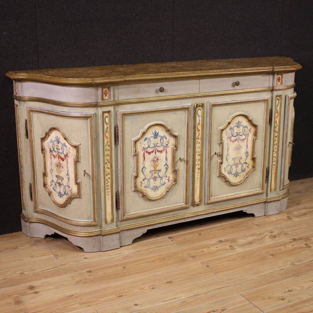 Great lacquered and painted Venetian sideboard from the 20th century